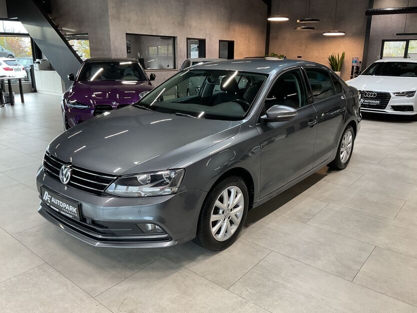 VW Jetta 134.300 km 11.480 € Forchheim 91301