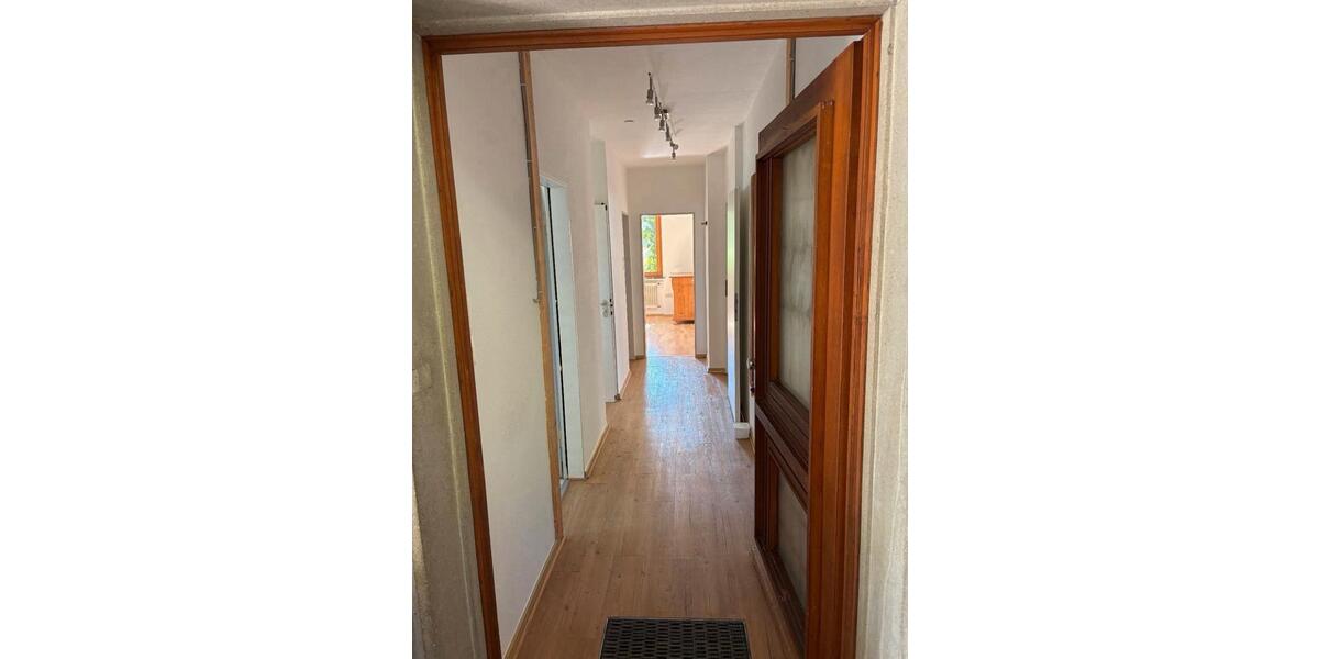 Mehrfamilienhaus, Wohnhaus Würzburg Dürrbachau - 13 Zimmer, 340 m&sup2;, 630.000&euro; | Angebot:26399413