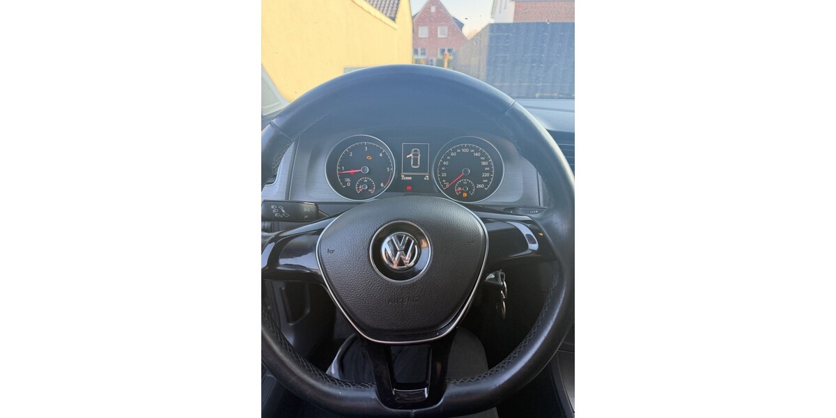 VW Golf 232.000 km 6.499 &euro; Bergkamen 59192