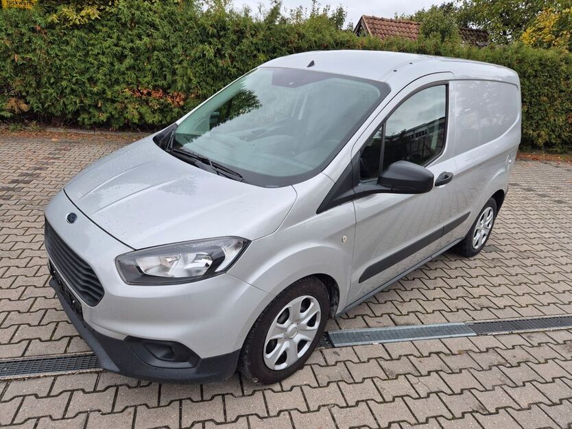 Ford Transit 139.000 km 6.900 € Fürth 90763