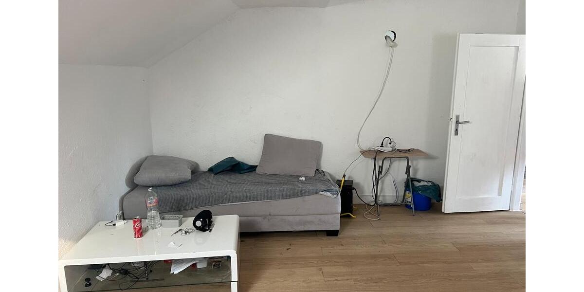 Doppelhaushälfte Taunusstein - 4 Zimmer, 200 m&sup2;, 320.000&euro; | Angebot:25931134