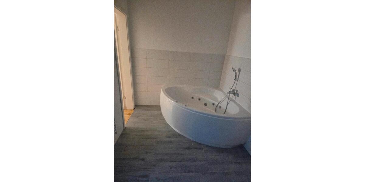 Einfamilienhaus Magdeburg - 2 Zimmer, 68 m&sup2;, 660&euro; | Angebot:27731005