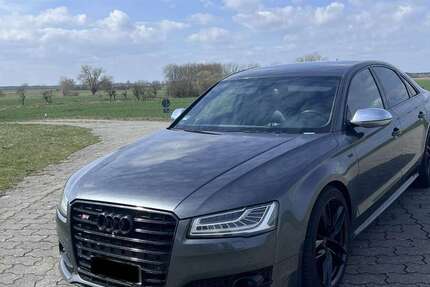 Audi S8 231.600 km 33.000 &euro; Tangermünde 39590