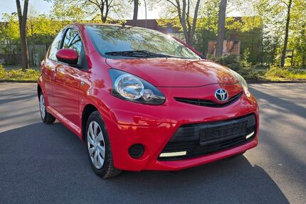 Toyota Aygo (X) 71.000 km 5.500 &euro; Lippstadt 59557