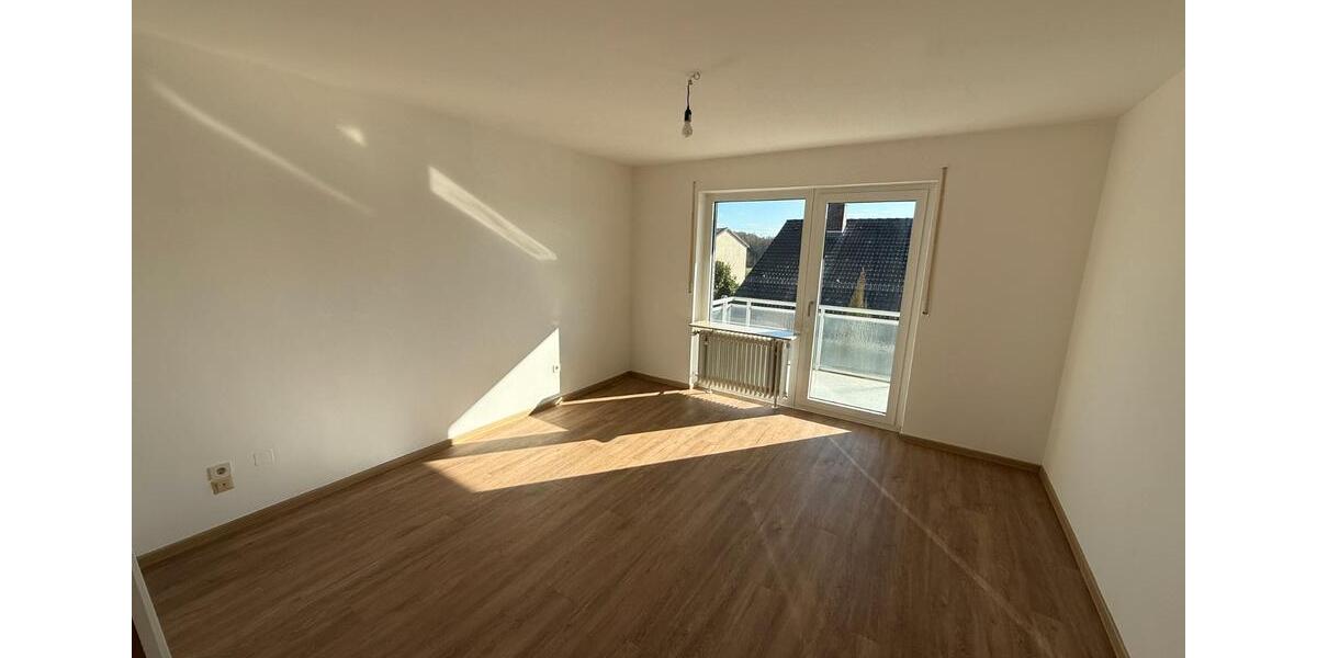 Etagenwohnung Bad Emstal - 3.5 Zimmer, 115 m&sup2;, 950&euro; | Angebot:26416298