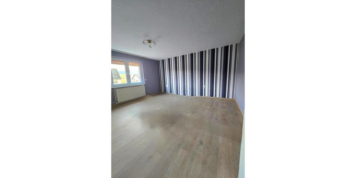 Erdgeschoßwohnung Hessisch Lichtenau - 3 Zimmer, 80 m&sup2;, 850&euro; | Angebot:25420678