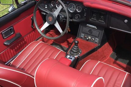 MG B 81.500 km 18.000 &euro; Stiege 38899