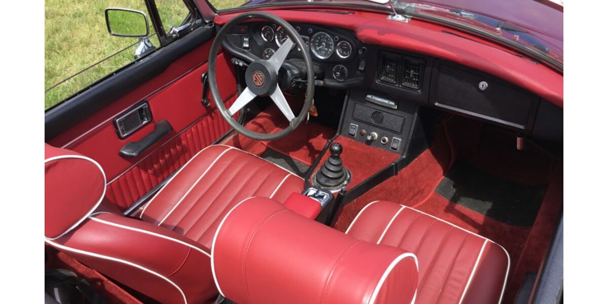 MG B 81.500 km 18.000 &euro; Stiege 38899