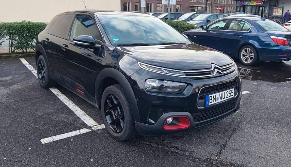 Citroen C4 Cactus 118.000 km 9.900 € Bonn 53225