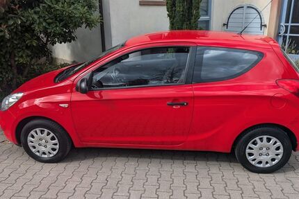 Hyundai i20 134.000 km 2.499 &euro; Worms 67551