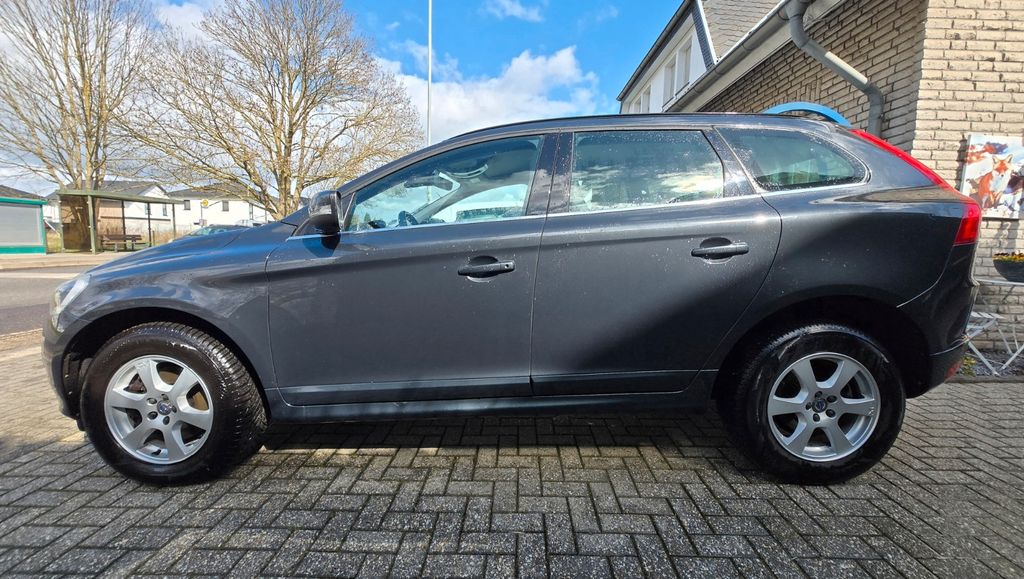 Volvo XC60 137.600 km 13.000 &euro; Aldenhoven 52457