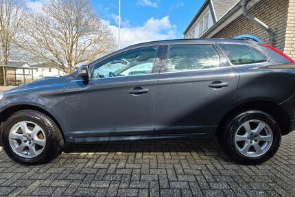 Volvo XC60 137.600 km 13.900 &euro; Aldenhoven 52457