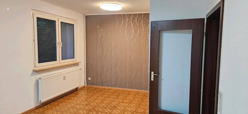 Etagenwohnung Dessau-Roßlau Brambach - 3 Zimmer, 59 m&sup2;, 50.000&euro; | Angebot:26824889
