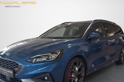 Ford Focus 55.736 km 24.490 &euro; Bruchsal 76646