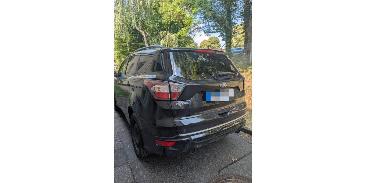 Ford Kuga 129.000 km 13.701 &euro; Lörrach 79540