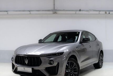 Maserati Levante 93.990 km 51.900 &euro; Wuppertal 42327