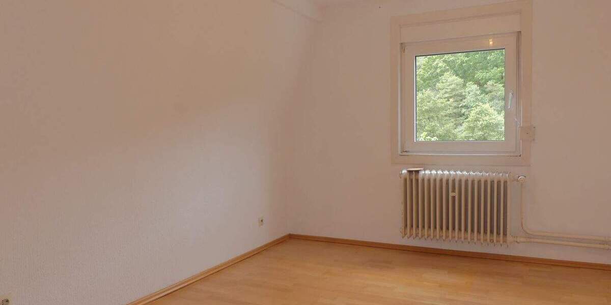 Einfamilienhaus Erbach Schönnen - 5 Zimmer, 110 m&sup2;, 195.000&euro; | Angebot:25768849