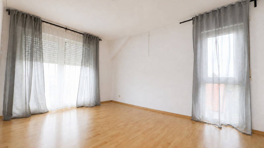 Etagenwohnung Markranstädt - 2 Zimmer, 64 m&sup2;, 130.000&euro; | Angebot:26672448