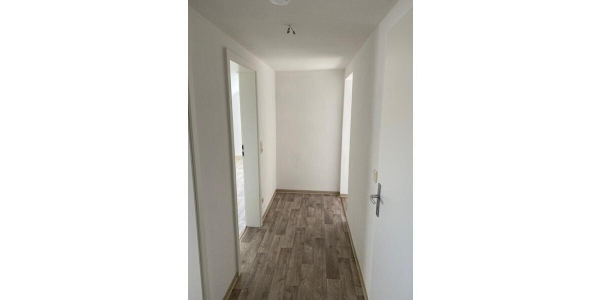 Dachgeschoßwohnung Bad Liebenwerda - 2 Zimmer, 35 m&sup2;, 210&euro; | Angebot:24877594