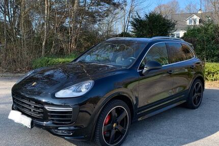 Porsche Cayenne 130.000 km 37.600 &euro; Glücksburg 24960