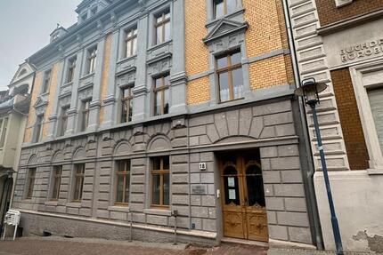 Wohnung Staßfurt - 3 Zimmer, 75 m&sup2;, 400&euro; | Angebot:26633846