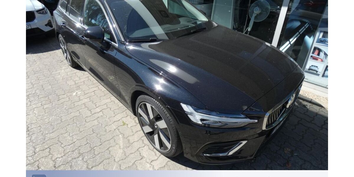 Volvo V60 9.500 km 51.990 &euro; Neubrandenburg 17033