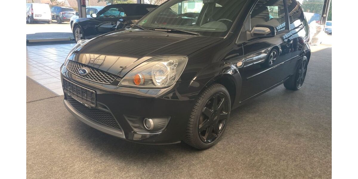 Ford Fiesta 101.000 km 3.390 &euro; Minden 32425