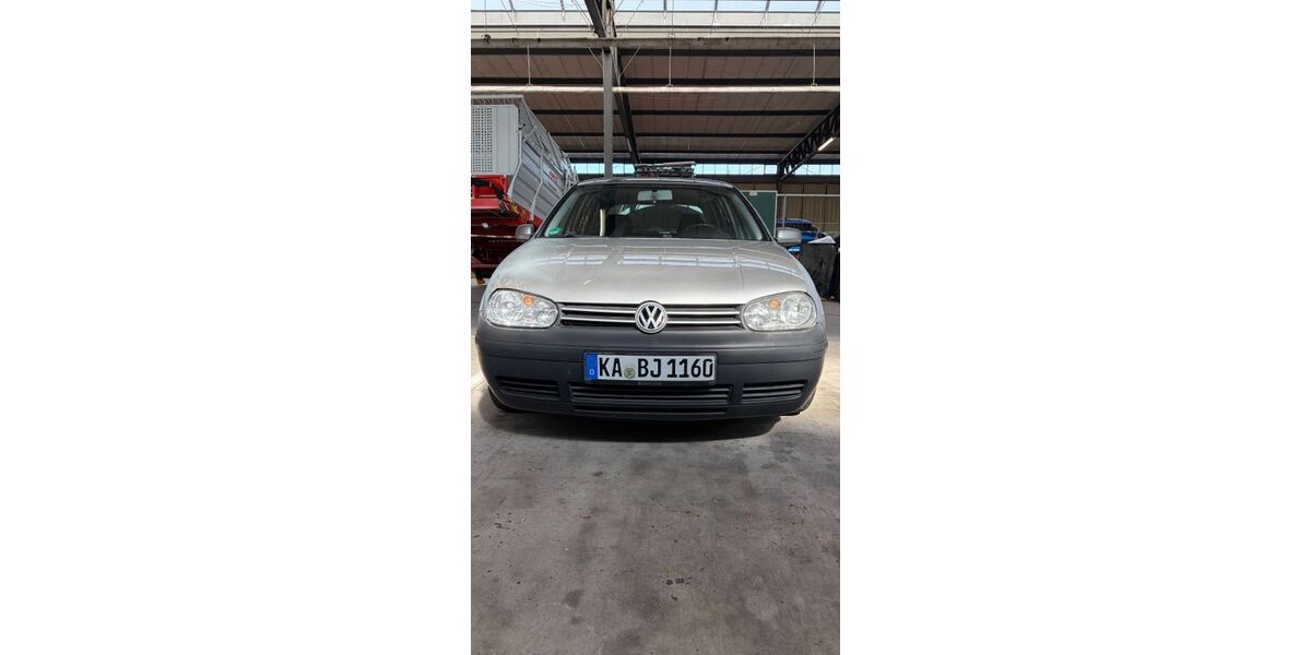 VW Golf 179.000 km 1.899 &euro; Karlsruhe 76149
