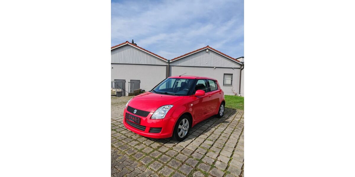 Suzuki Swift 151.000 km 3.450 &euro; Manching 85077
