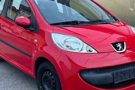 Peugeot 107 99.900 km 4.490 € Eichenau 82223