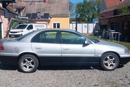 Opel Omega 100.000 km 2.000 &euro; Luckau, Stadt 15926