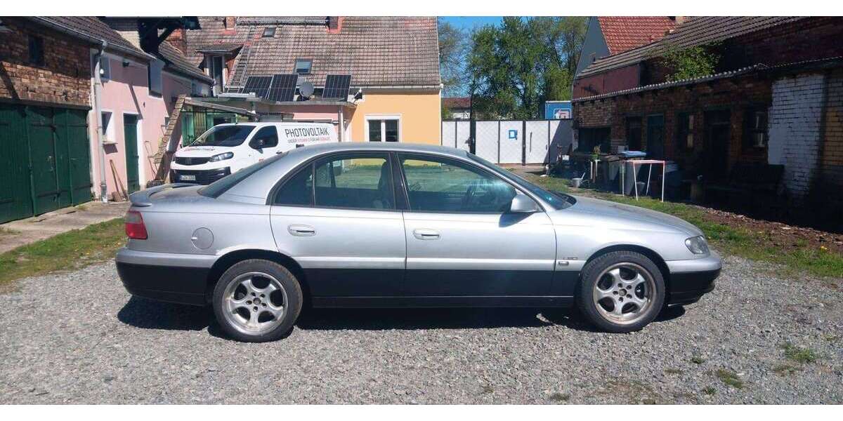 Opel Omega 100.000 km 2.000 &euro; Luckau, Stadt 15926