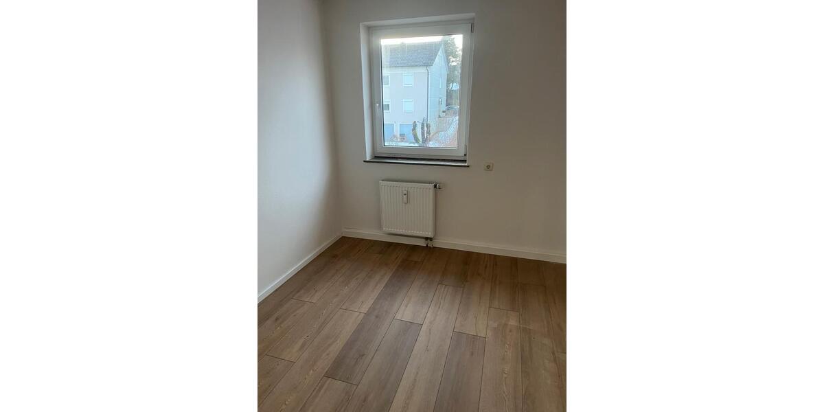 Etagenwohnung Rottenburg an der Laaber - 4 Zimmer, 86 m&sup2;, 250.000&euro; | Angebot:24505953