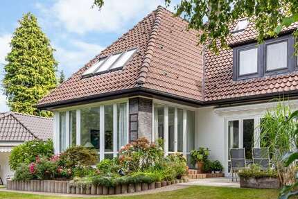 Haus Stadthagen - 6 Zimmer, 225 m&sup2;, 695.000&euro; | Angebot:26890369