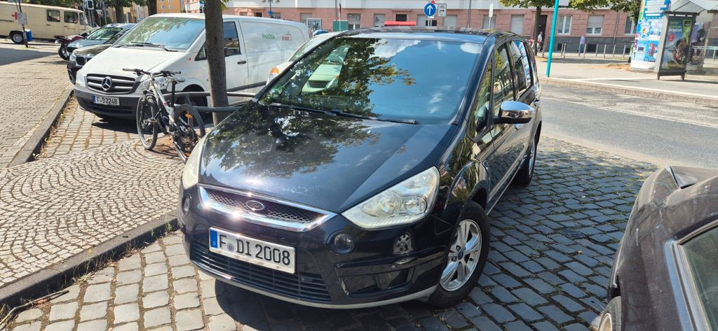 Ford S-Max 256.000 km 1.900 &euro; Frankfurt 60435