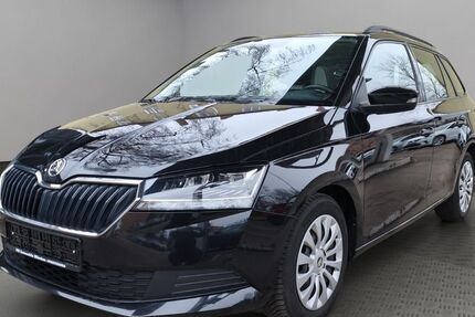 Skoda Fabia 124.350 km 11.490 &euro; München 80992