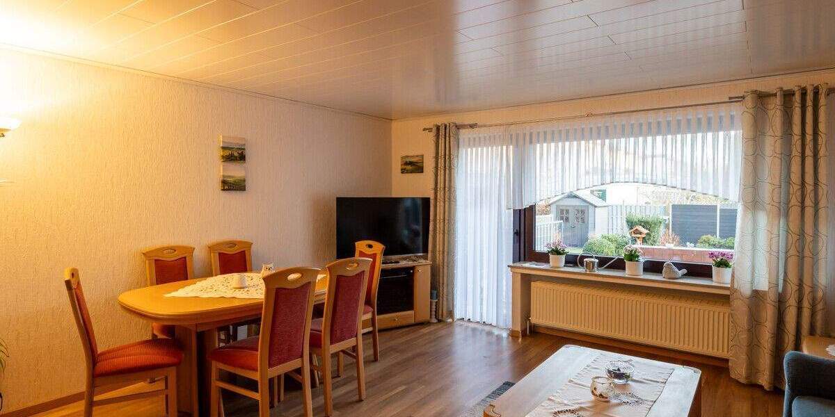 Reihenmittelhaus Delmenhorst Hasport/Annenheide - 5 Zimmer, 112 m&sup2;, 266.000&euro; | Angebot:25737690