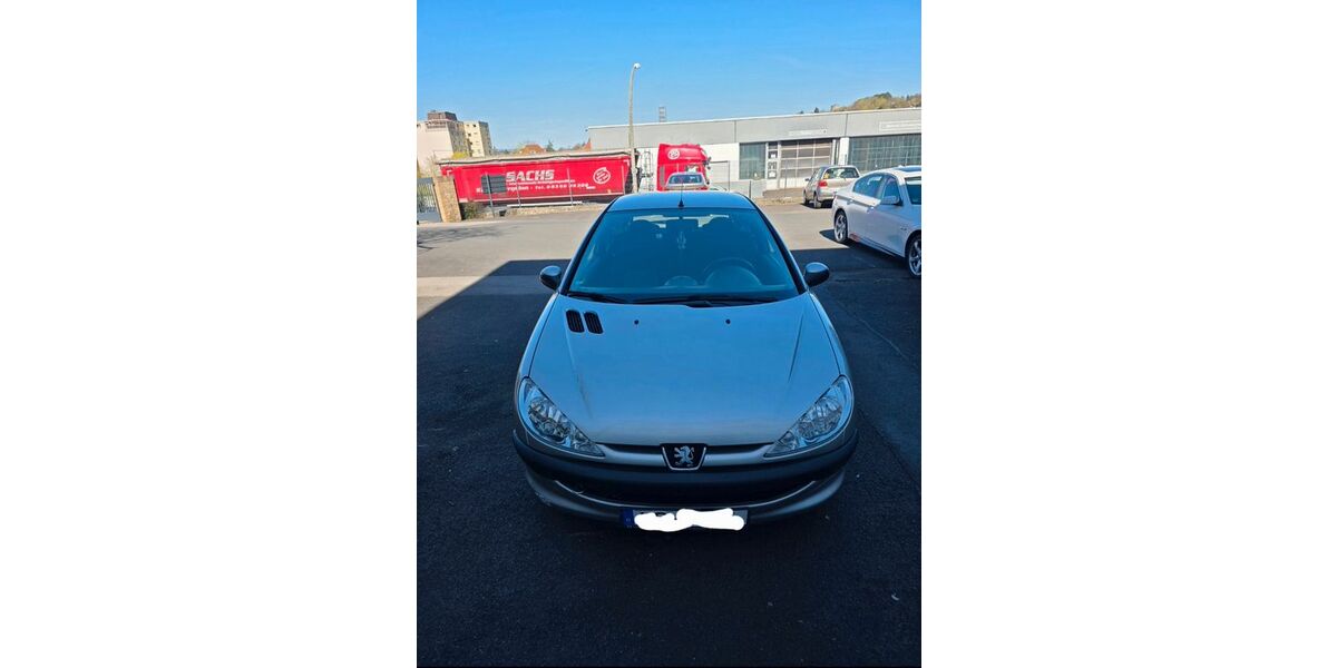 Peugeot 206 170.000 km 1.100 &euro; Bad Kissingen 97688