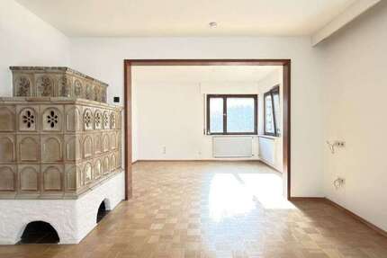 Haus Ochsenhausen - 7 Zimmer, 200 m&sup2;, 450.000&euro; | Angebot:26499629