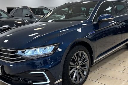 VW Passat 61.519 km 23.500 € Bonn 53227