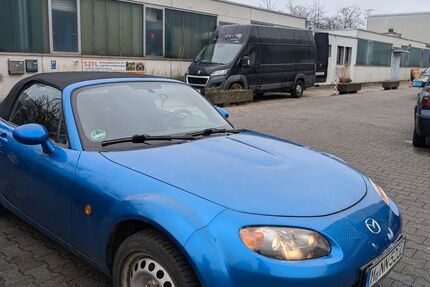 Mazda MX-5 190.000 km 7.100 &euro; Feldkirchen 85622