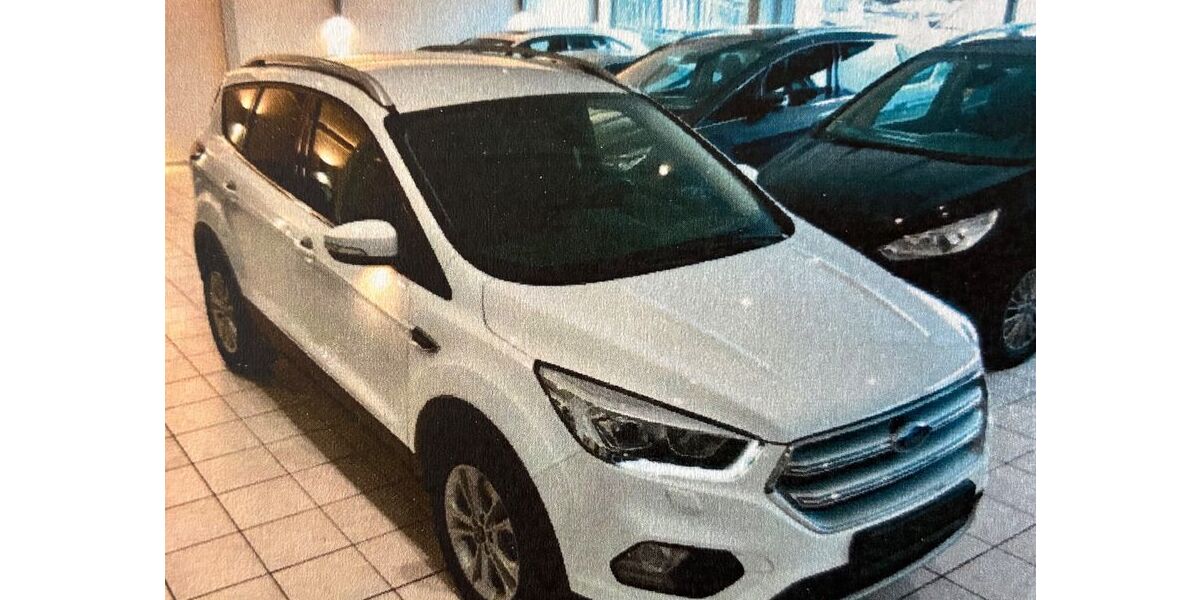 Ford Kuga 74.400 km 16.800 &euro; Hohenstein 65329