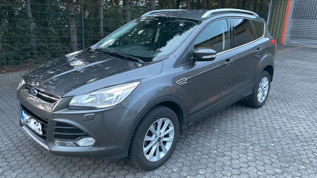 Ford Kuga 87.000 km 10.900 &euro; Kalbach 36148