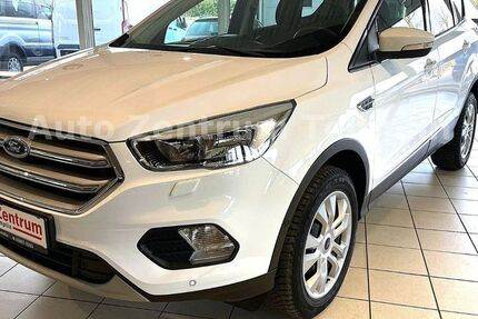 Ford Kuga 71.296 km 13.499 &euro; Templin 17268