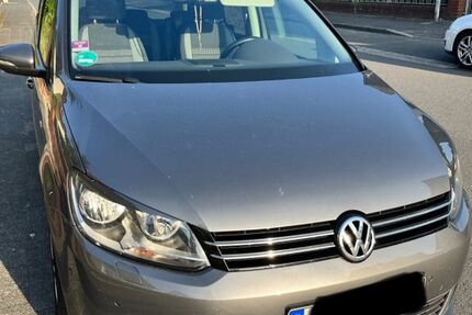 VW Touran 122.500 km 12.000 &euro; Celle 29225
