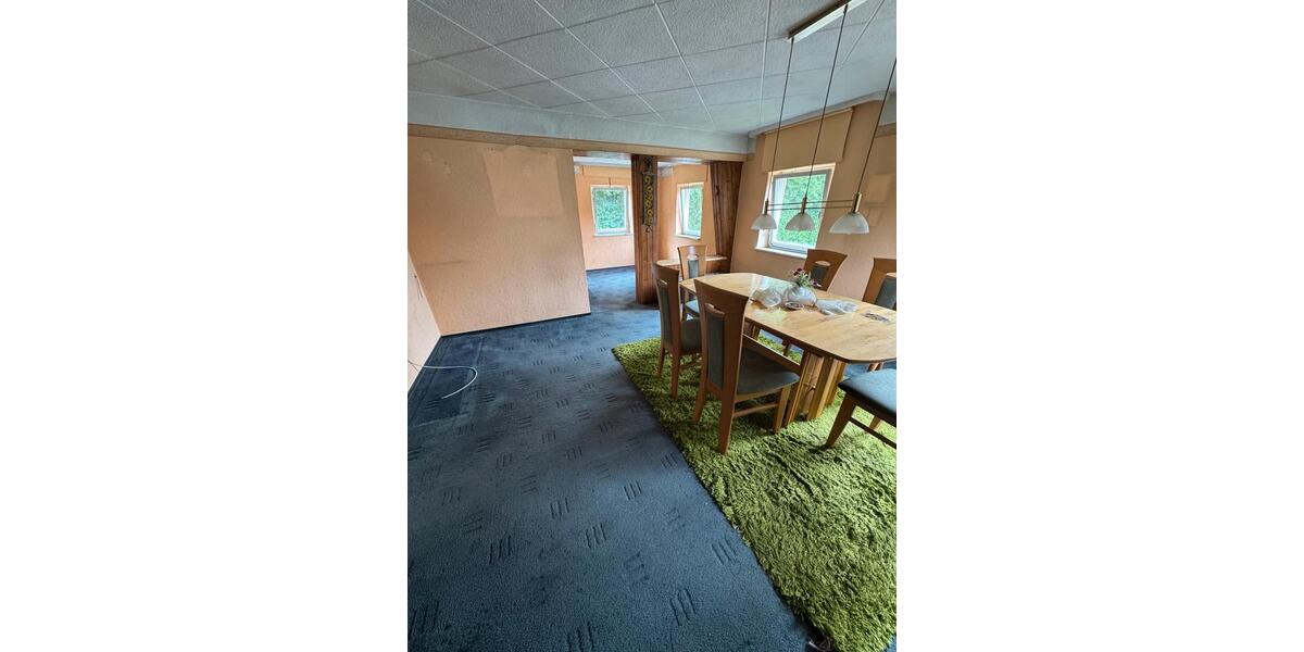 Einfamilienhaus Lichtenfels - 7 Zimmer, 160 m&sup2;, 125.000&euro; | Angebot:26960109