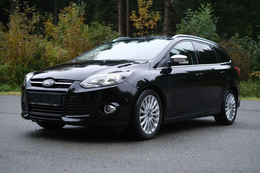 Ford Focus 137.000 km 3.980 € Breitenbrunn/OT Rittersgrün 08359