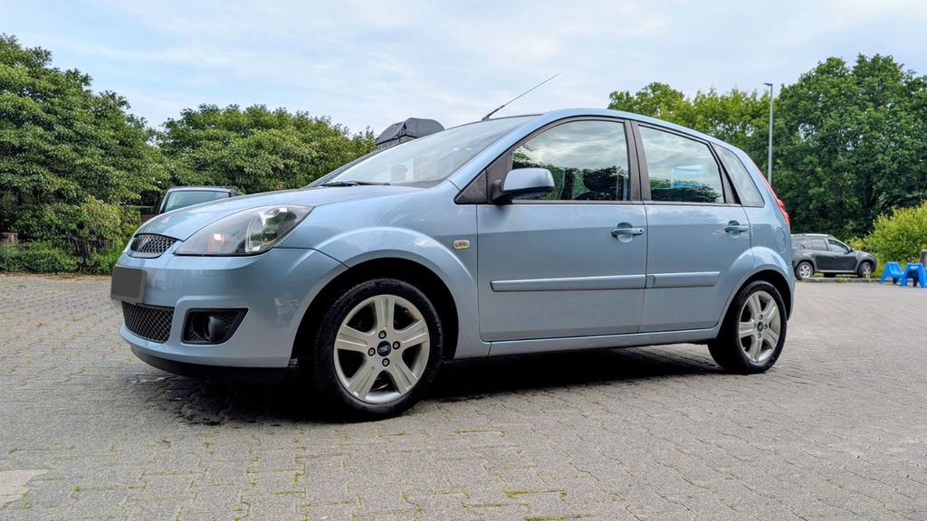 Ford Fiesta 195.500 km 1.850 &euro; Windeck 51570