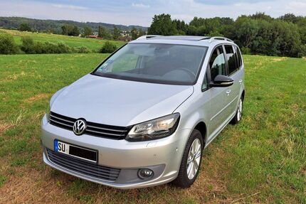 VW Touran 218.500 km 6.500 &euro; Königswinter 53639