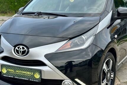 Toyota Aygo (X) 94.000 km 8.450 &euro; Berlin 12307